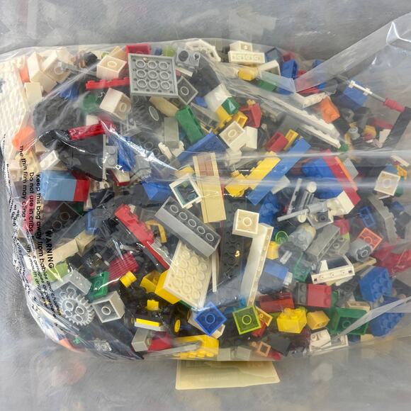 Bulk Lot of LEGO Replacement Bricks Blocks Parts 4+ Lbs. Preowned Modern - Picture 3 of 3